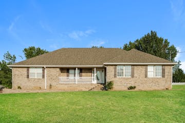 108 HICKORY TRAIL DR HARVEST, AL 35749